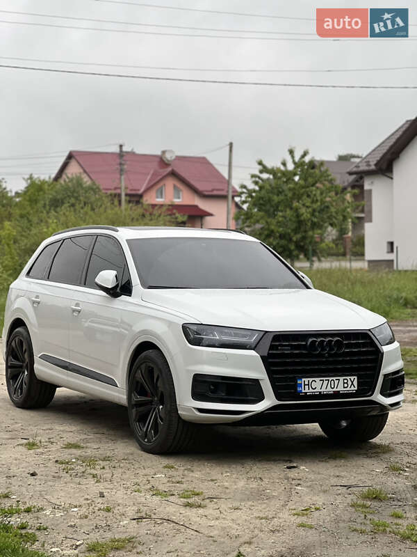 Audi Q7 2017
