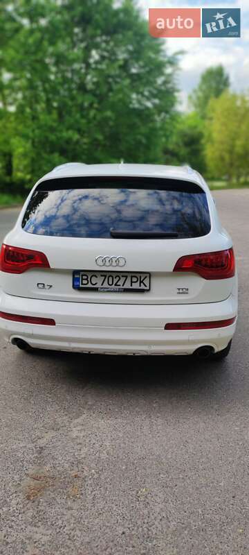 Позашляховик / Кросовер Audi Q7 2011 в Львові