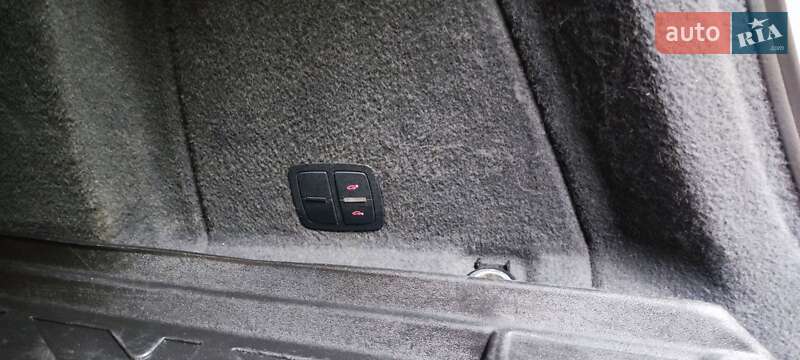 Позашляховик / Кросовер Audi Q7 2011 в Львові