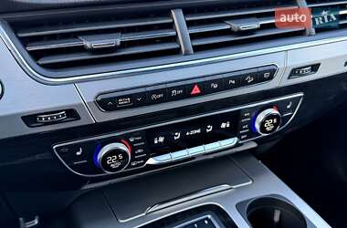 Внедорожник / Кроссовер Audi Q7 2019 в 