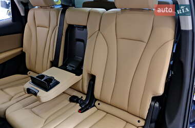 Внедорожник / Кроссовер Audi Q7 2020 в 