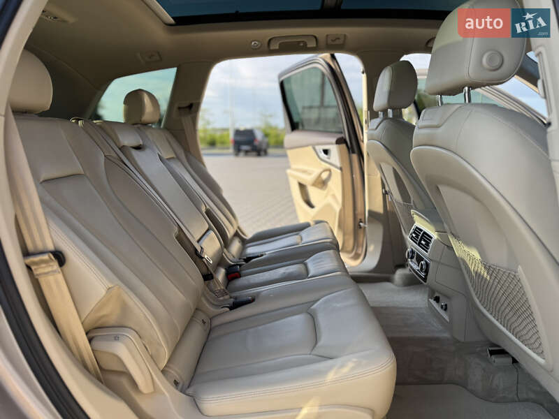 Внедорожник / Кроссовер Audi Q7 2018 в Николаеве