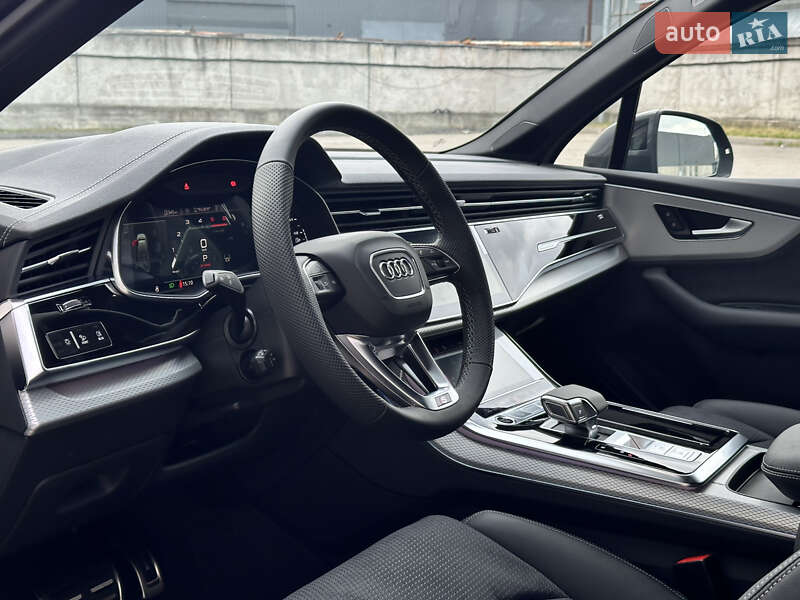 Внедорожник / Кроссовер Audi Q7 2025 в Киеве фото 19 Внедорожник / Кроссовер Audi Q7 2025 в Киеве