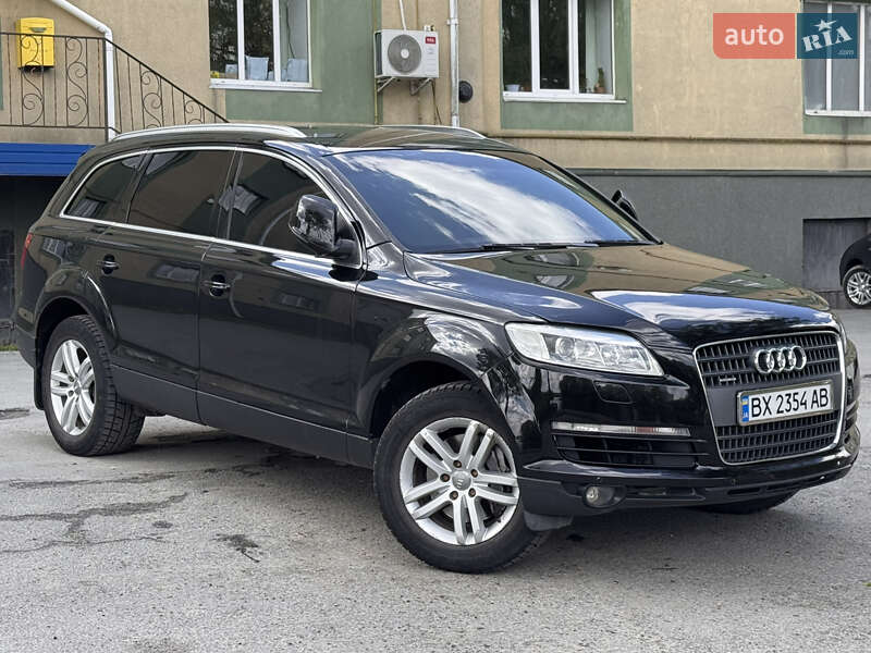 Позашляховик / Кросовер Audi Q7 2006 в Шепетівці