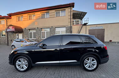 Внедорожник / Кроссовер Audi Q7 2015 в 