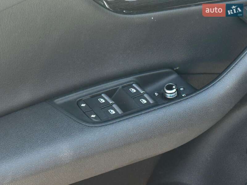 Внедорожник / Кроссовер Audi Q7 2019 в Харькове