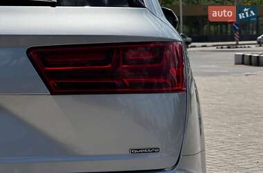 Внедорожник / Кроссовер Audi Q7 2019 в 