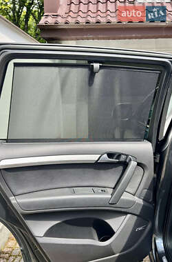 Внедорожник / Кроссовер Audi Q7 2014 в 