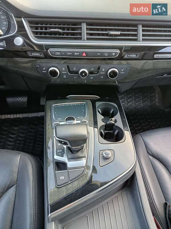 Внедорожник / Кроссовер Audi Q7 2015 в Ужгороде фото 12 Внедорожник / Кроссовер Audi Q7 2015 в Ужгороде