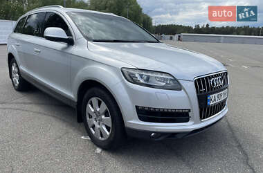 Позашляховик / Кросовер Audi Q7 2012 в Києві