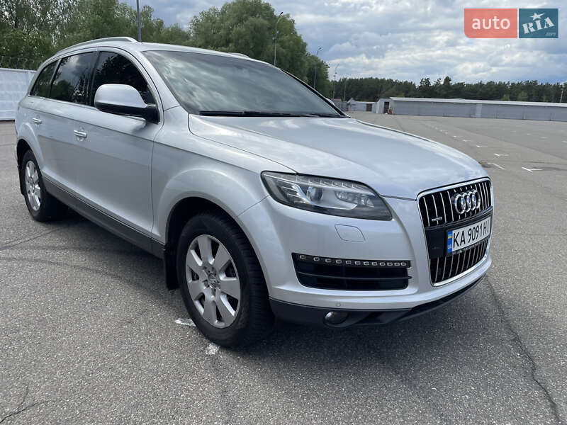Audi Q7 2012