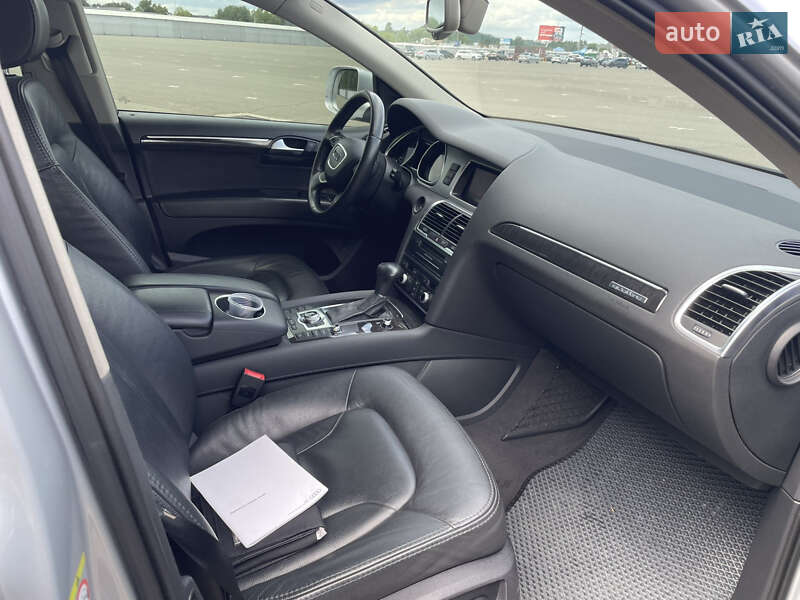 Внедорожник / Кроссовер Audi Q7 2012 в Киеве