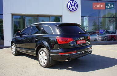 Внедорожник / Кроссовер Audi Q7 2014 в 