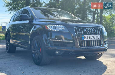 Внедорожник / Кроссовер Audi Q7 2011 в 