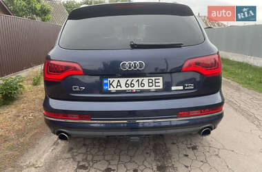 Внедорожник / Кроссовер Audi Q7 2014 в 