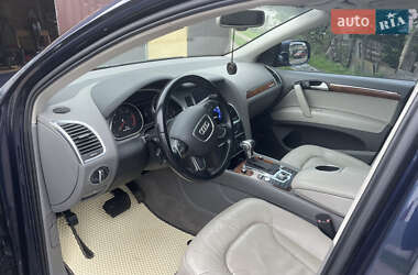 Внедорожник / Кроссовер Audi Q7 2014 в 