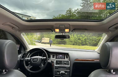 Внедорожник / Кроссовер Audi Q7 2012 в 