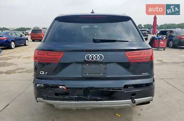 Внедорожник / Кроссовер Audi Q7 2017 в 