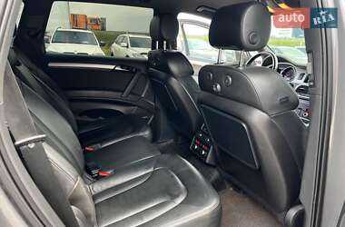 Внедорожник / Кроссовер Audi Q7 2011 в 