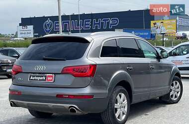 Внедорожник / Кроссовер Audi Q7 2011 в 