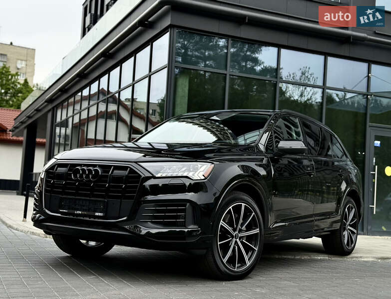 Внедорожник / Кроссовер Audi Q7 2023 в 