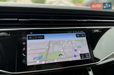 Внедорожник / Кроссовер Audi Q7 2023 в 