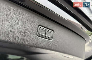 Внедорожник / Кроссовер Audi Q7 2023 в 