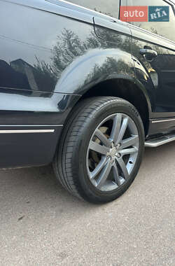 Внедорожник / Кроссовер Audi Q7 2012 в 