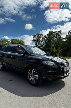 Внедорожник / Кроссовер Audi Q7 2012 в 
