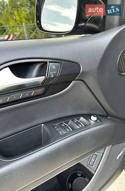 Внедорожник / Кроссовер Audi Q7 2012 в 