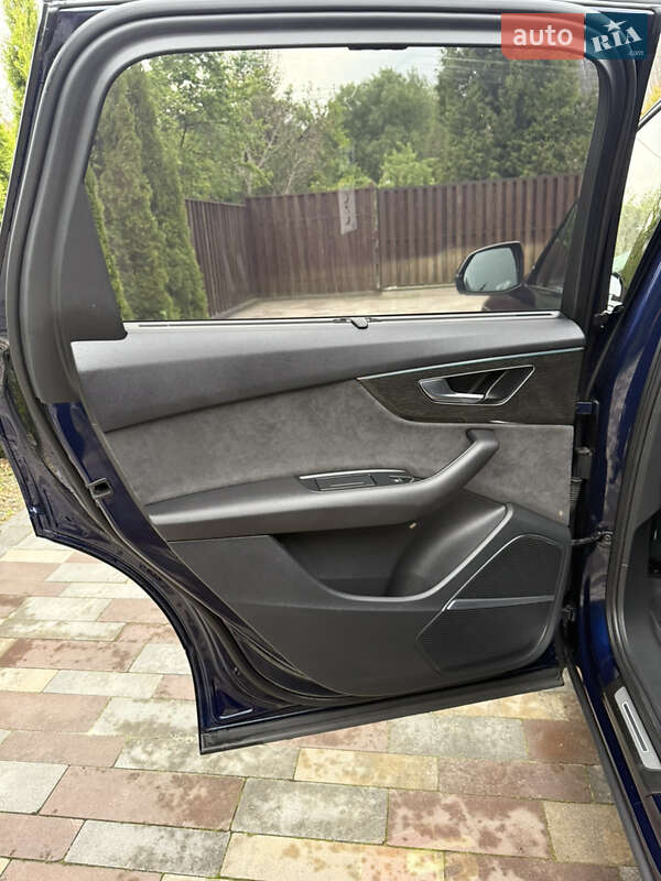 Внедорожник / Кроссовер Audi Q7 2021 в Львове фото 25 Внедорожник / Кроссовер Audi Q7 2021 в Львове