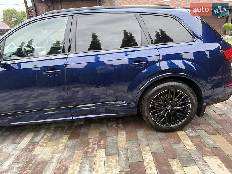 Внедорожник / Кроссовер Audi Q7 2021 в Львове фото 17 Внедорожник / Кроссовер Audi Q7 2021 в Львове