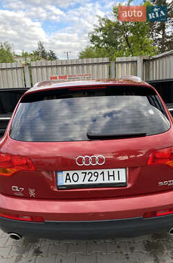 Внедорожник / Кроссовер Audi Q7 2007 в 