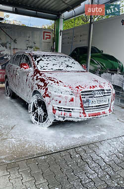 Внедорожник / Кроссовер Audi Q7 2007 в 