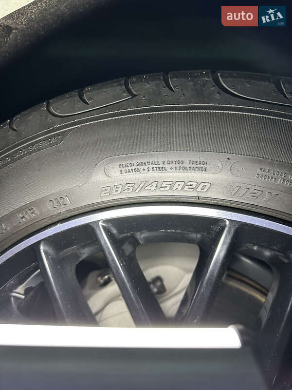 Позашляховик / Кросовер Audi Q7 2021 в Києві