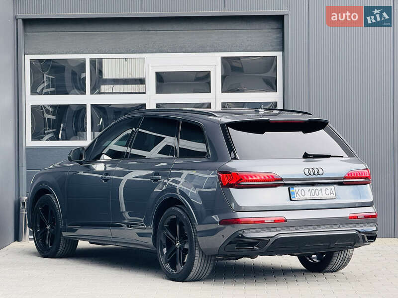 Внедорожник / Кроссовер Audi Q7 2020 в Мукачево