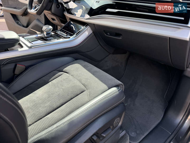 Внедорожник / Кроссовер Audi Q7 2020 в Мукачево