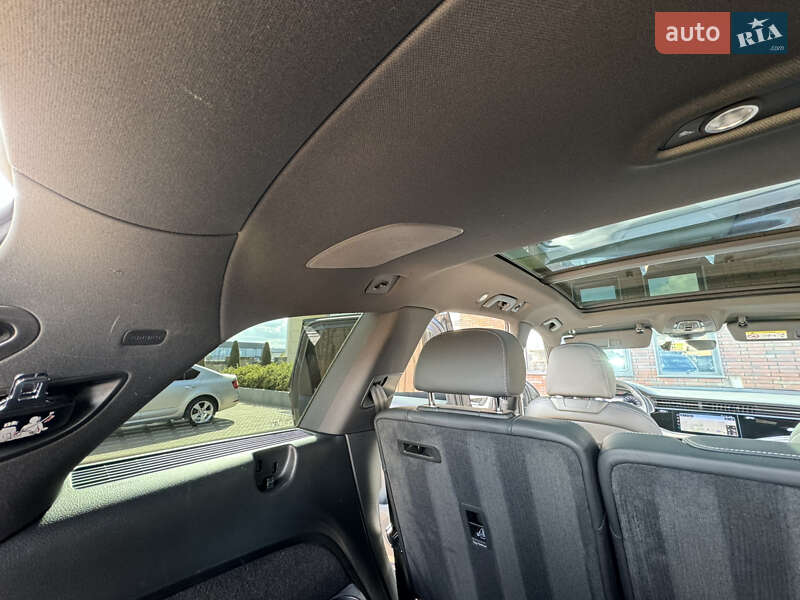 Внедорожник / Кроссовер Audi Q7 2020 в Мукачево