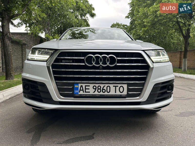 Внедорожник / Кроссовер Audi Q7 2018 в Днепре фото 11 Внедорожник / Кроссовер Audi Q7 2018 в Днепре