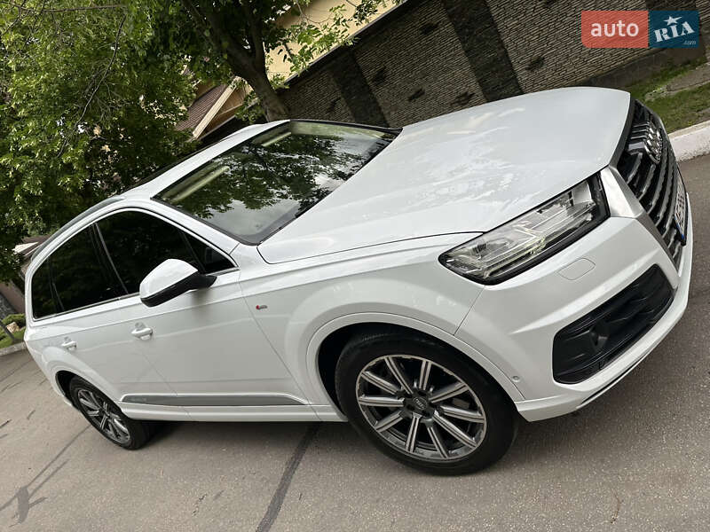 Внедорожник / Кроссовер Audi Q7 2018 в Днепре фото 35 Внедорожник / Кроссовер Audi Q7 2018 в Днепре
