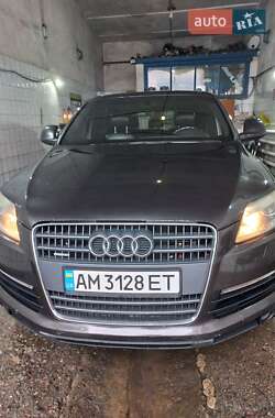 Внедорожник / Кроссовер Audi Q7 2007 в Житомире