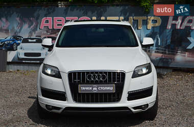 Внедорожник / Кроссовер Audi Q7 2011 в 