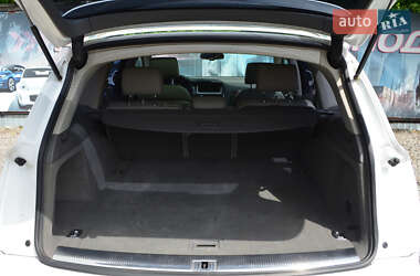 Внедорожник / Кроссовер Audi Q7 2011 в 