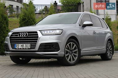 Позашляховик / Кросовер Audi Q7 2017 в Дубні