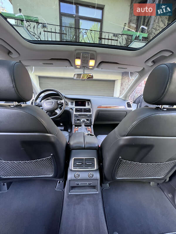 Внедорожник / Кроссовер Audi Q7 2015 в Львове