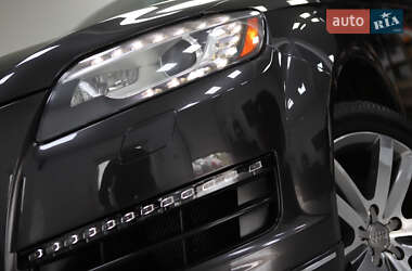 Внедорожник / Кроссовер Audi Q7 2014 в 