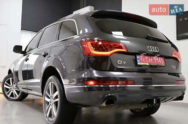 Внедорожник / Кроссовер Audi Q7 2014 в 