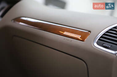 Внедорожник / Кроссовер Audi Q7 2014 в 