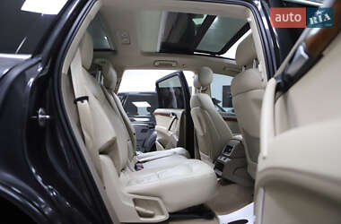 Внедорожник / Кроссовер Audi Q7 2014 в 