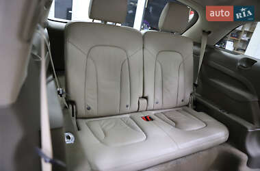 Внедорожник / Кроссовер Audi Q7 2014 в 